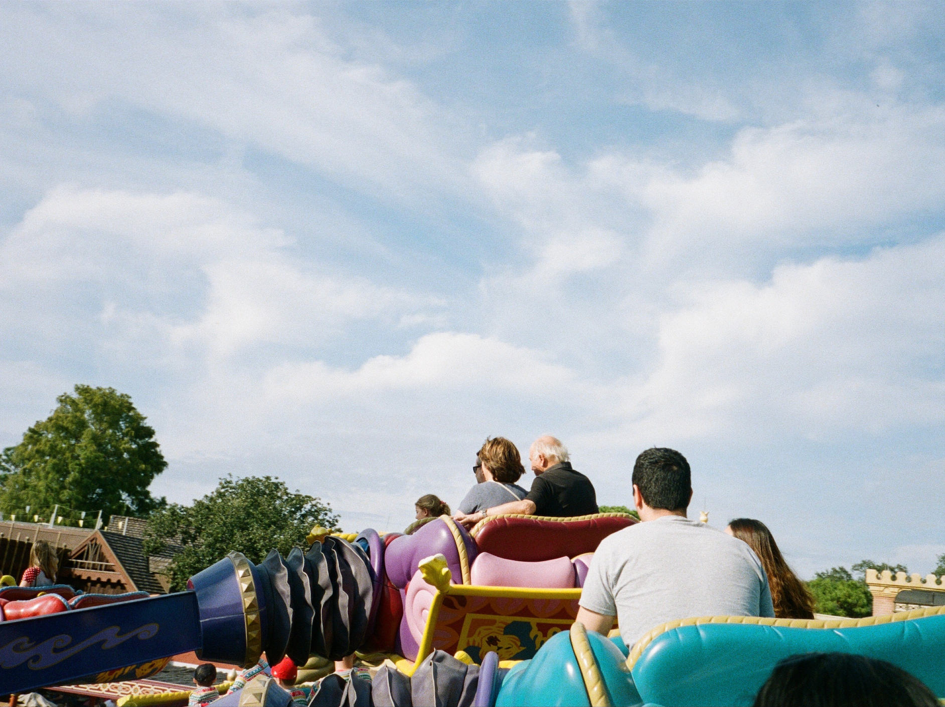 This House is a Circus, 2018